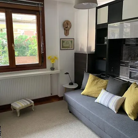 Daire Apto Con Patio Parking Gratuito Anselmo Solar