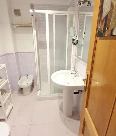 Apto Con Patio Parking Gratuito Anselmo Solar Daire *