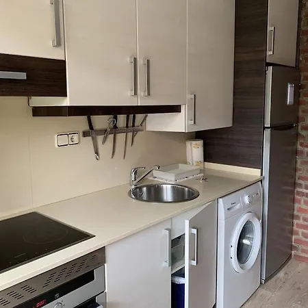 Daire Apto Con Patio Parking Gratuito Anselmo Solar