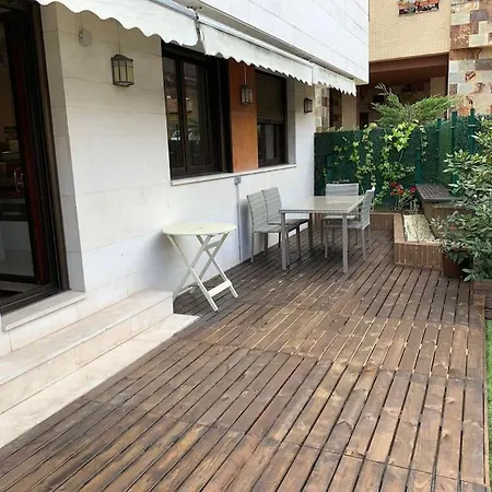Daire Apto Con Patio Parking Gratuito Anselmo Solar Gijón