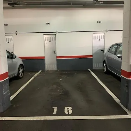 Daire Apto Con Patio Parking Gratuito Anselmo Solar