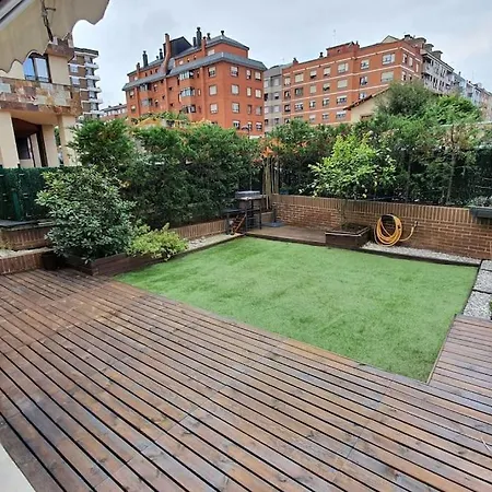 Daire Apto Con Patio Parking Gratuito Anselmo Solar *