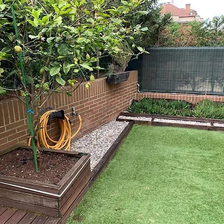 Apto Con Patio Parking Gratuito Anselmo Solar خيخون